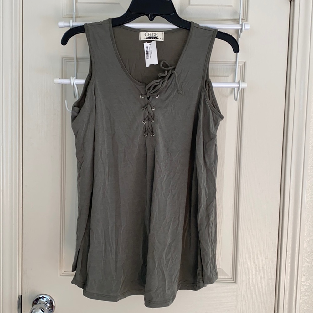 NWT Cage Cold Shoulder Lace Up Long Sleeve Top